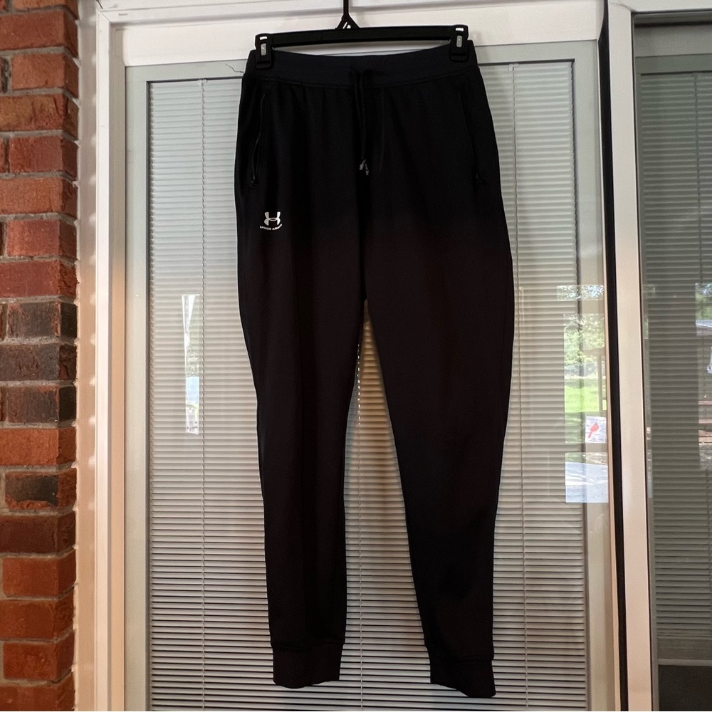 Under Armour Charcoal Athletic Pants